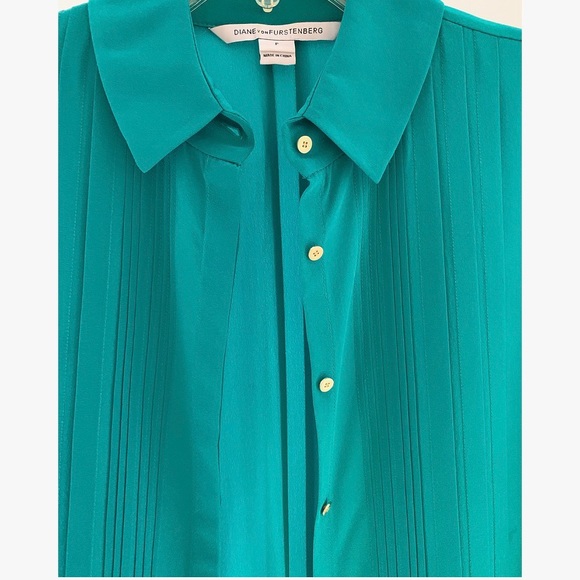 DVF blouse - Picture 3 of 4